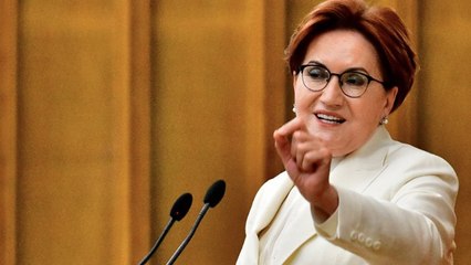 Akşener: Bu ülkenin kadınının ayağının altını öpmelisiniz