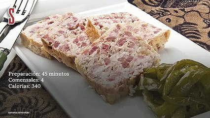 Vídeo Receta: Molde de pechugas de pollo y jamón con pimientos