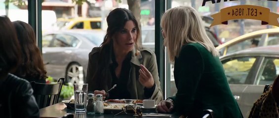 Oito Mulheres e Um Segredo Trailer Original