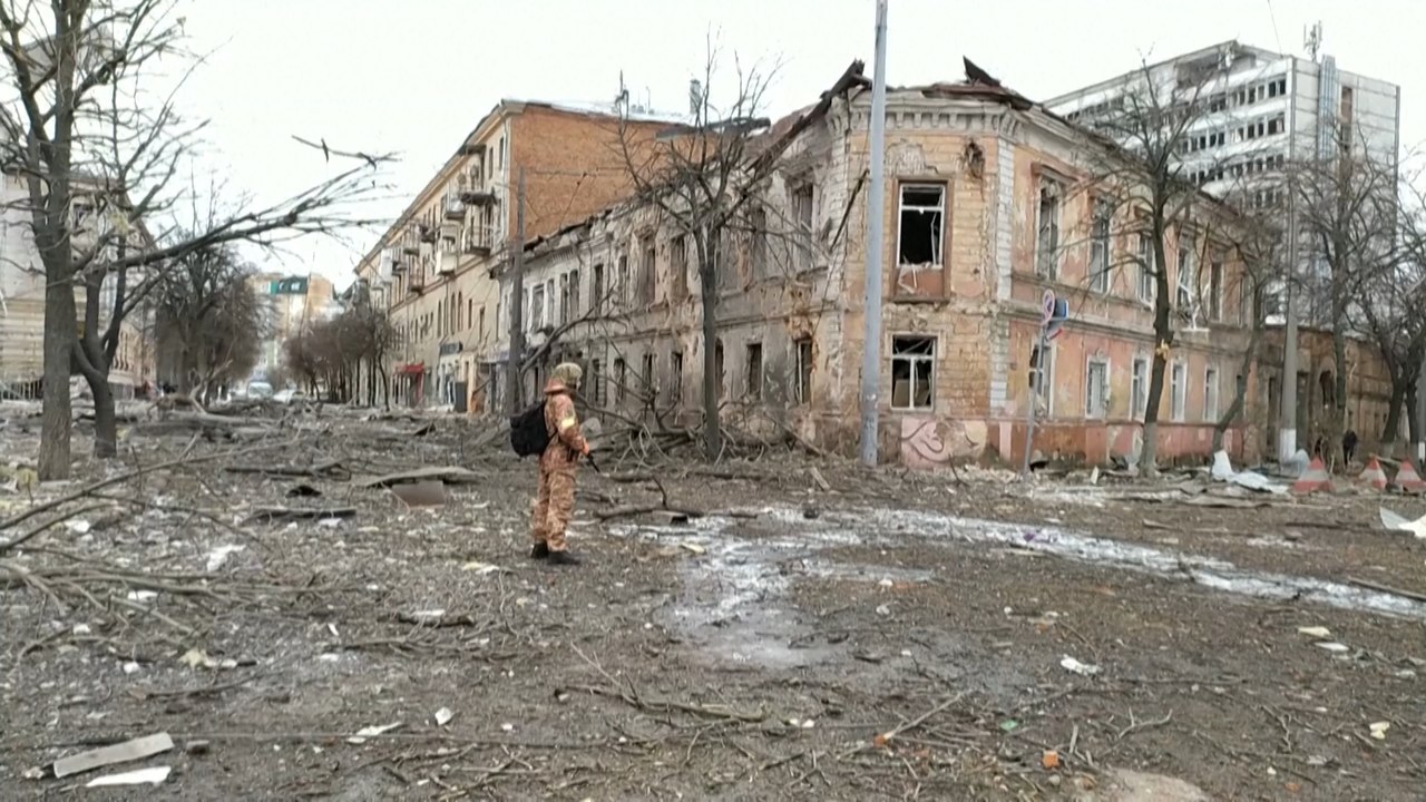 Eine Stadt in Trümmern: Bilder von Charkiw nach russischen Angriffen