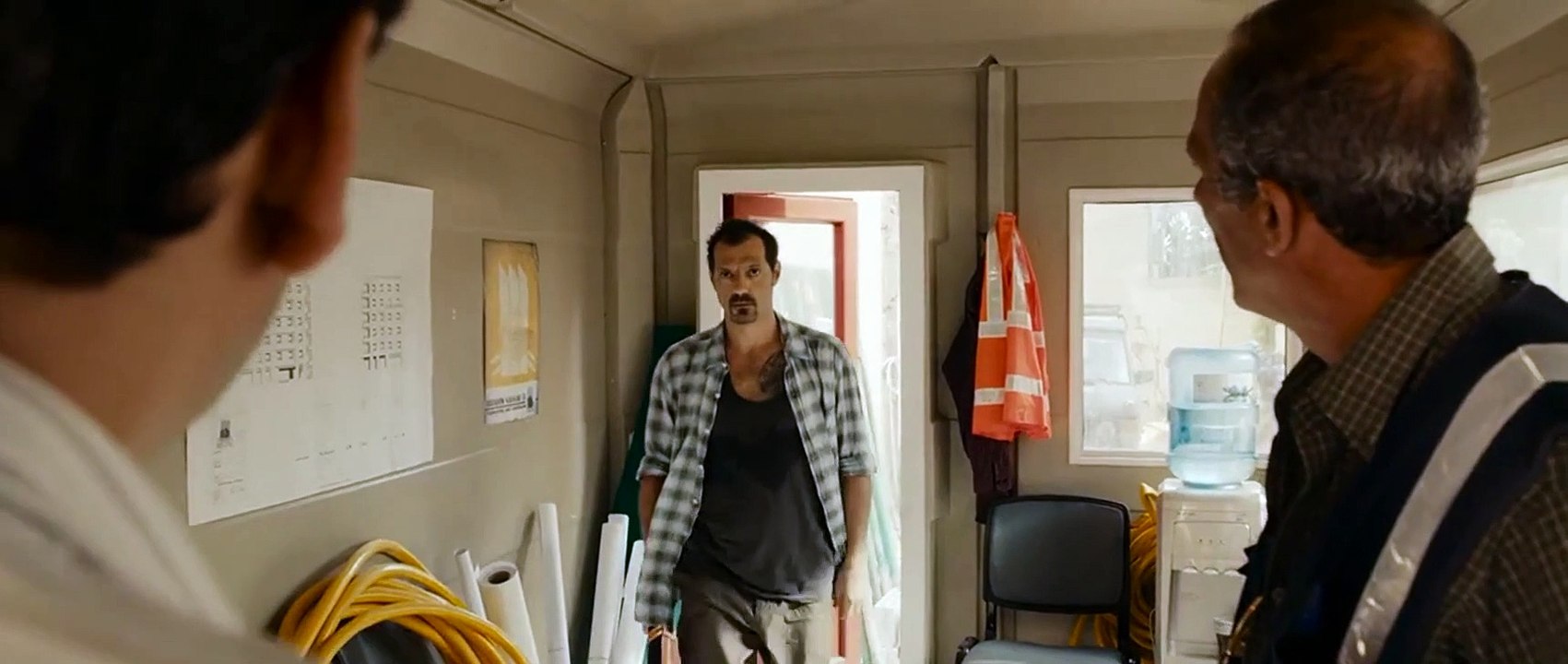 O Insulto Clipe Legendado