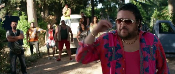 Una casa, la familia y un milagro Tráiler