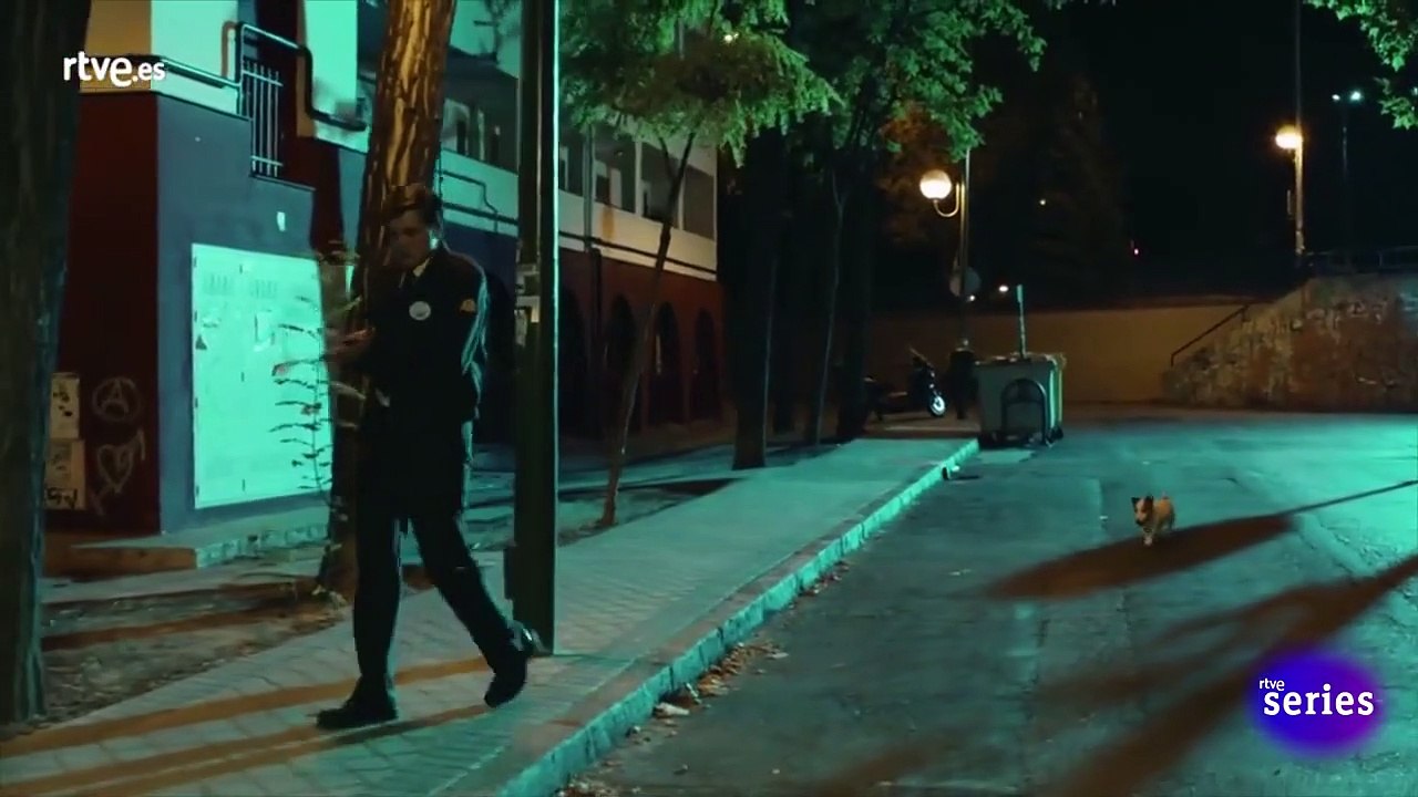 Sabuesos Clip