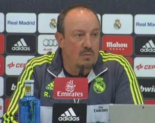 Rafael Benitez tells critics to wait for end of season