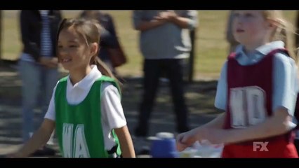 Mr. Inbetween Tráiler (2) VO