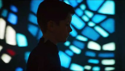 Gracias a Dios Tráiler (2) VO