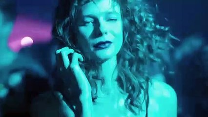 Cegado por la luz Tráiler VO