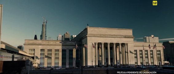 Glass (Cristal) Tráiler (3)