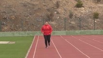 İşitme engelli milli gülleci Fatma Gül, olimpiyat madalyası için çalışıyor