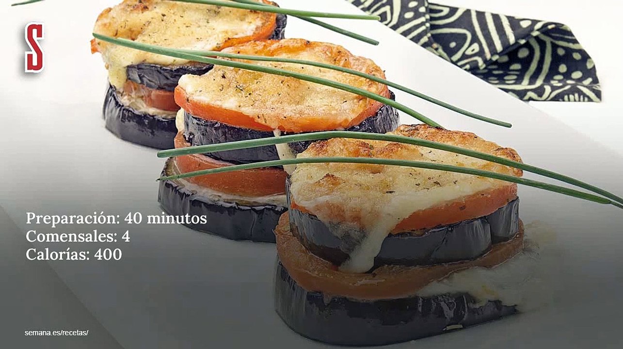 Vídeo Receta: Berenjenas y tomates al horno con mozzarella