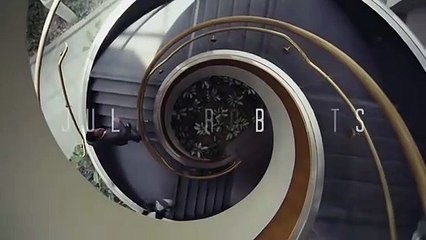 Homecoming Tráiler VO