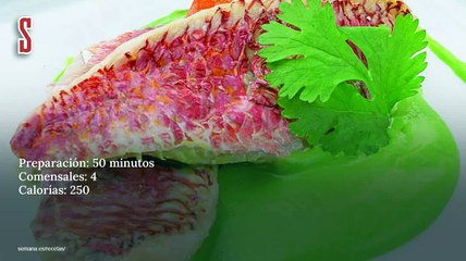 Vídeo Receta: Salmonetes al gazpacho verde