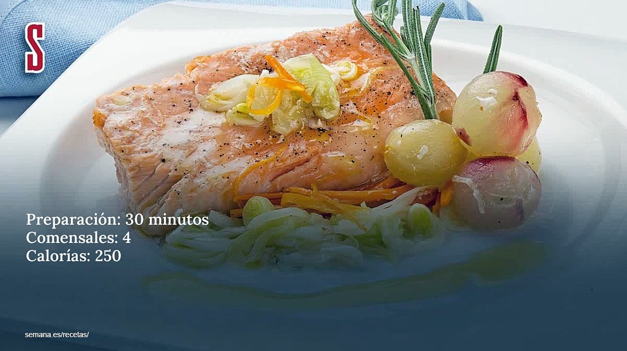 Vídeo Receta: Salmón en papillote con uvas