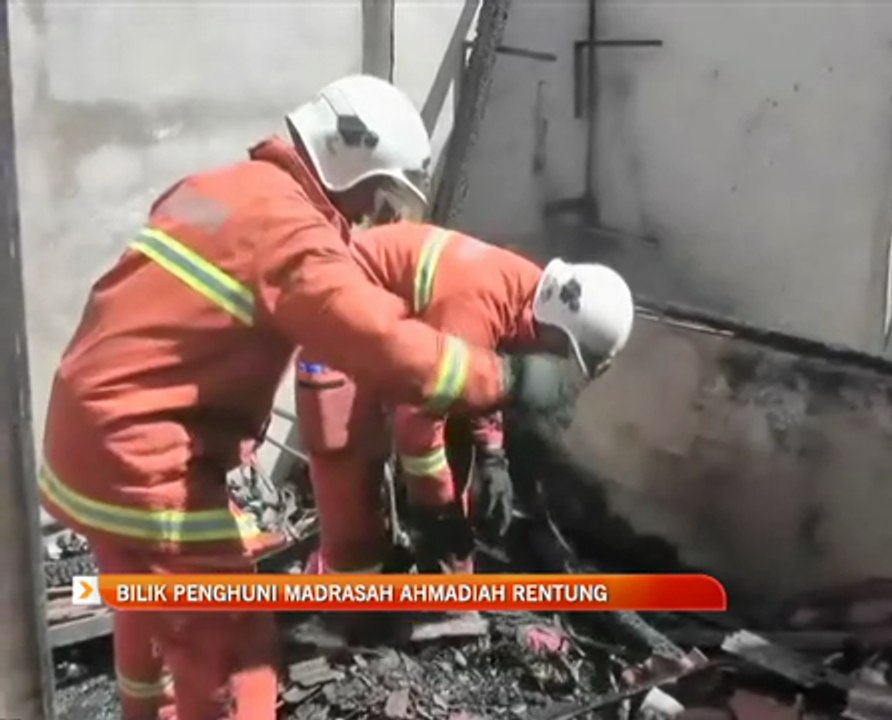 Bilik penghuni Madrasah Ahmadiah rentung