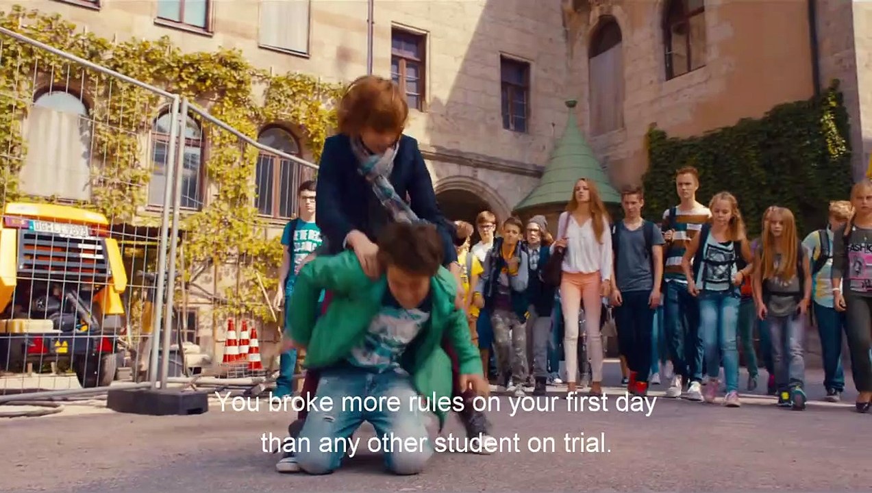 Encolhi a Professora Trailer Original