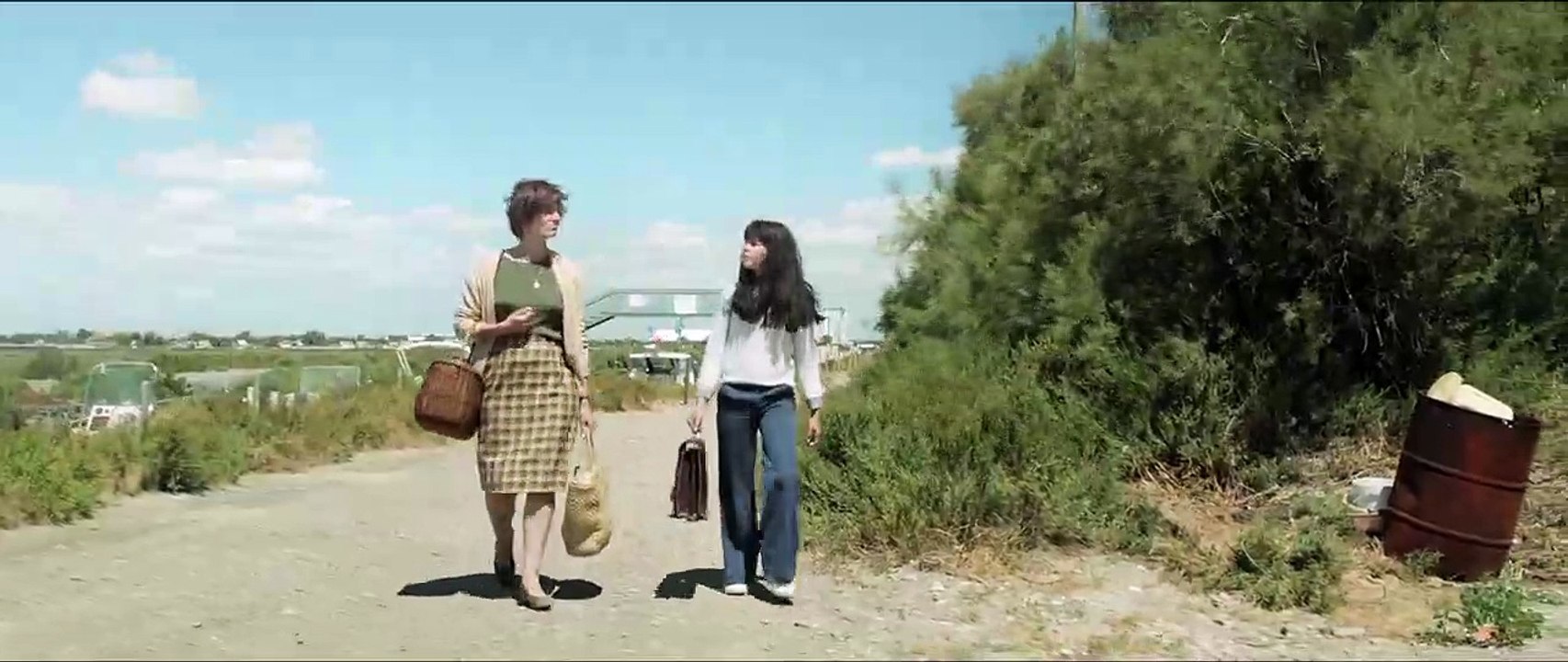 Menina Trailer  Orignal