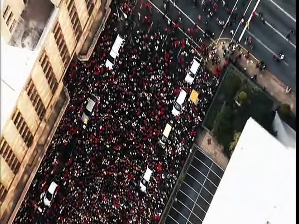 District 9 Videoclip (5) DF