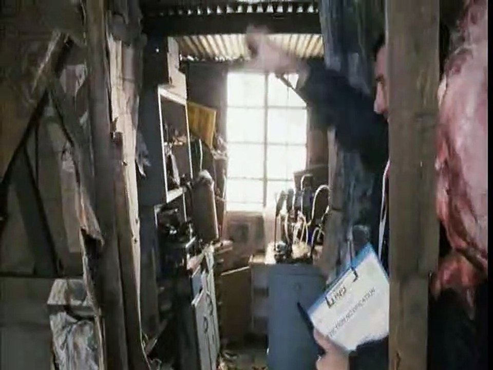 District 9 Videoclip (2) DF