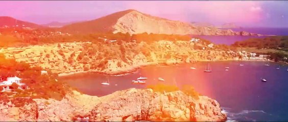 Un verano en Ibiza Tráiler