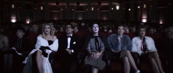 Em Busca de Fellini Clipe Legendado