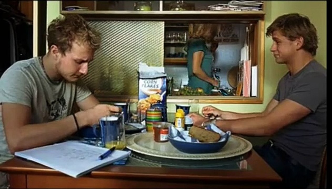 Nur ein Sommer Trailer (2) DF