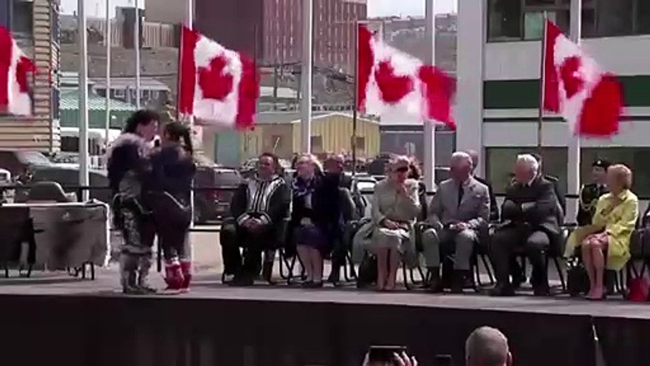 Public Royalty : Prince Charles et Camilla : les images de leur fou rire communicatif !