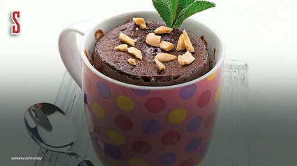 Vídeo Receta: Mug de chocolate y menta