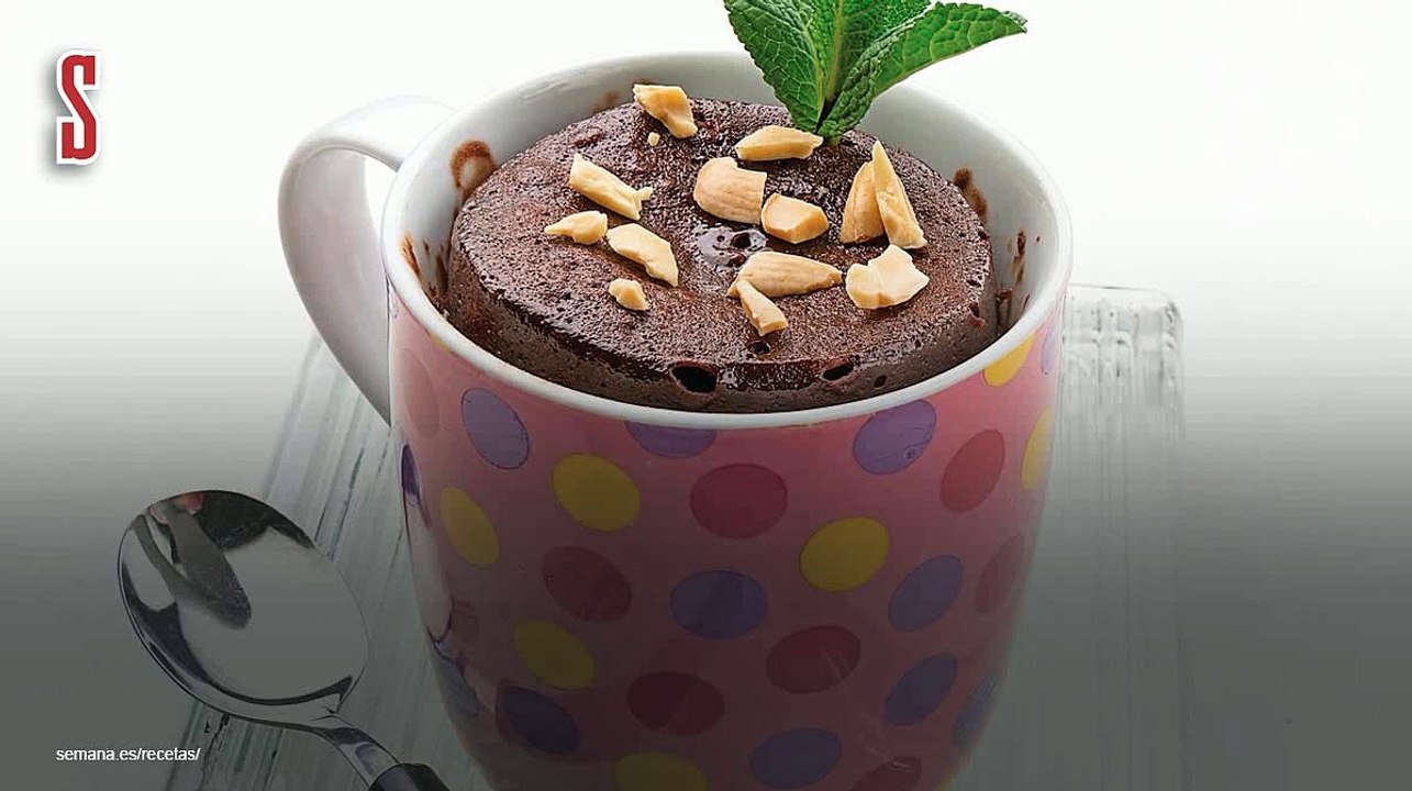 Vídeo Receta: Mug de chocolate y menta