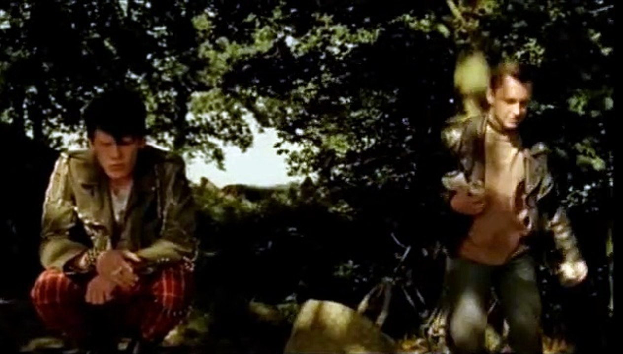 Dorfpunks Trailer DF