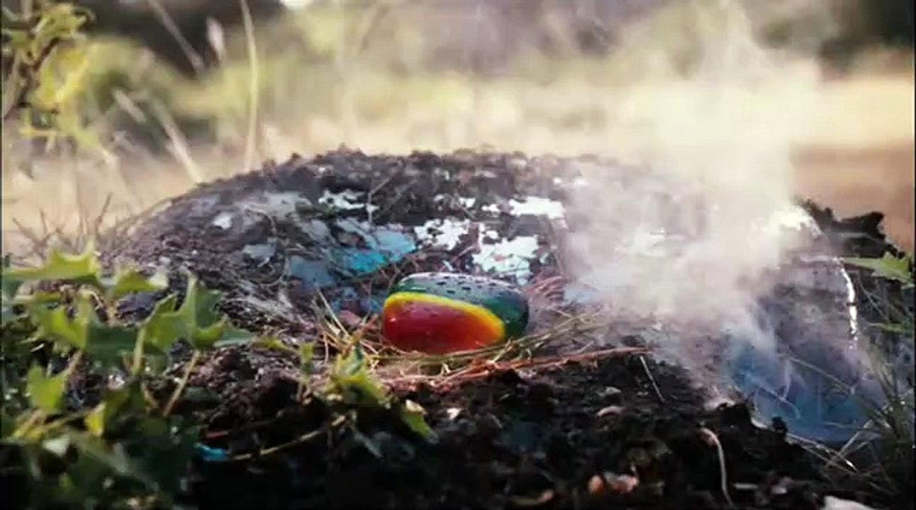 Das Geheimnis des Regenbogensteins Trailer DF