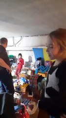 La conmovedora interpretación de Amelia, la niña ucraniana que canta 'Let It Go' de 'Frozen' en un búnker de Kiev