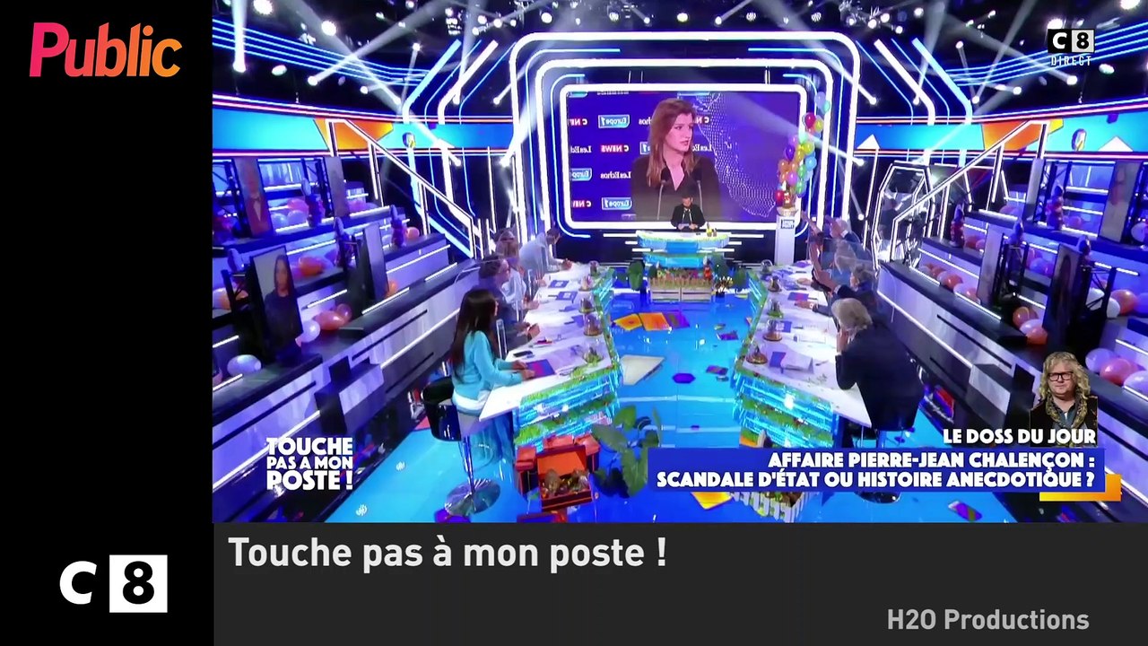 Zapping : Pour se venger, elle distribue des photos intimes de son ex dans un centre commercial !