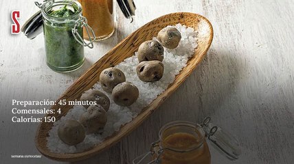 Vídeo Receta: Papas arrugadas con tres mojos