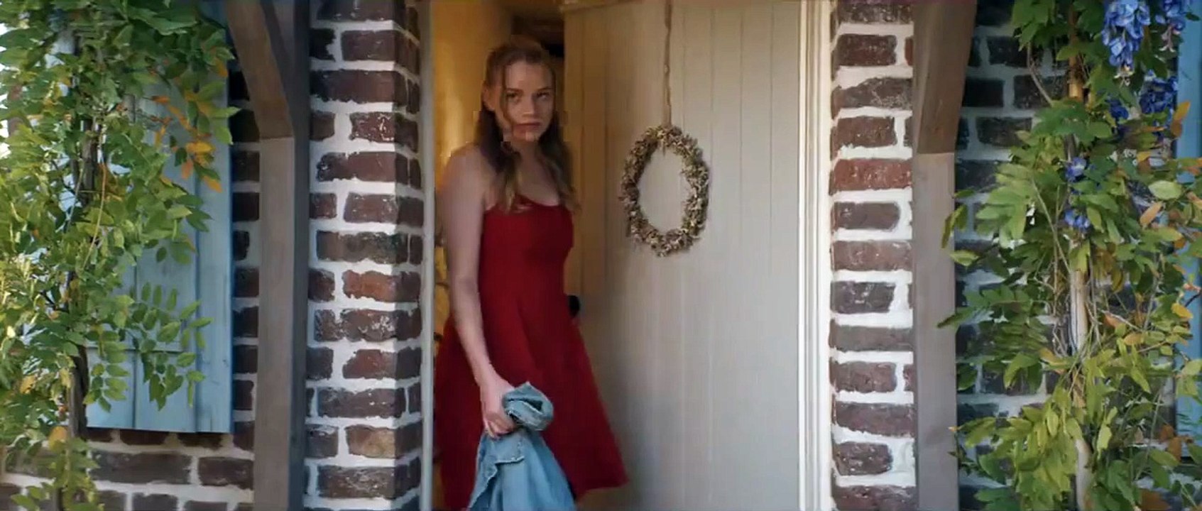 Cerca del horizonte Tráiler (2) VO