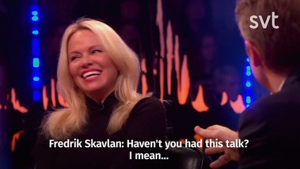 Pamela Anderson se jette finalement à l'eau pour Julian Assange !