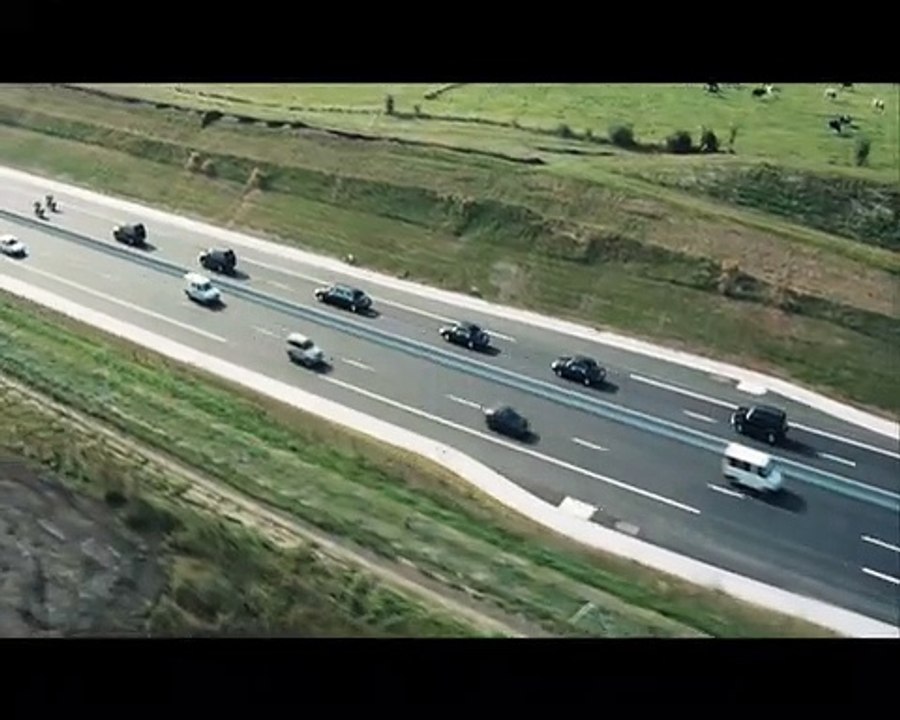 From Paris With Love Videoclip (8) DF