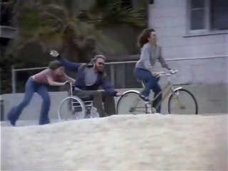 Sie kehren heim Trailer (2) OV