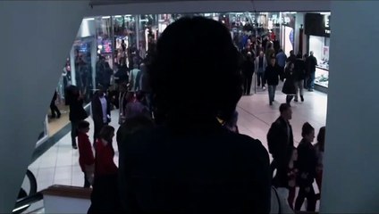 Under the Skin Tráiler VO