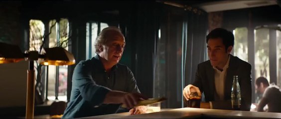 La maldición del guapo Tráiler