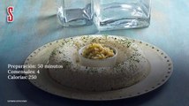 Vídeo Receta: Rosca de arroz con salsa de calabacines