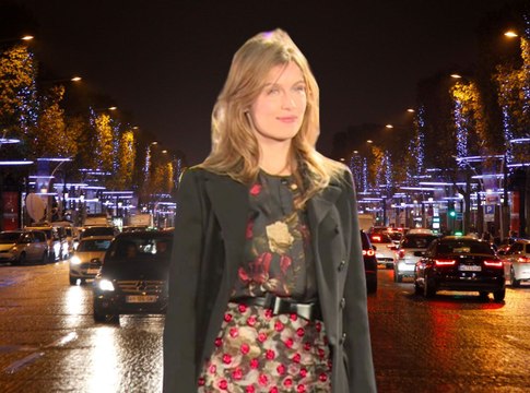 Exclu Vidéo : Laetitia Casta : Les illuminations sur les Champs Elysées, j'ai toujours trouvé ça magique ! Et vous ?