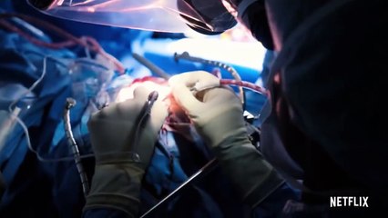 Lenox Hill Tráiler VO