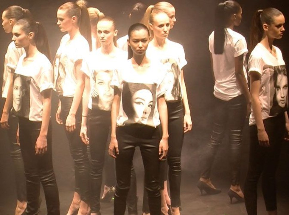 Exclu vidéo : Découvrez et commentez le show exceptionnel des 12 finalistes de Elite Model Look 2013 !