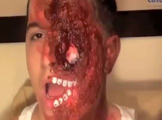 Exclu vidéo : Tuto Halloween : maquillez-vous en "oeil qui pend" ce soir !