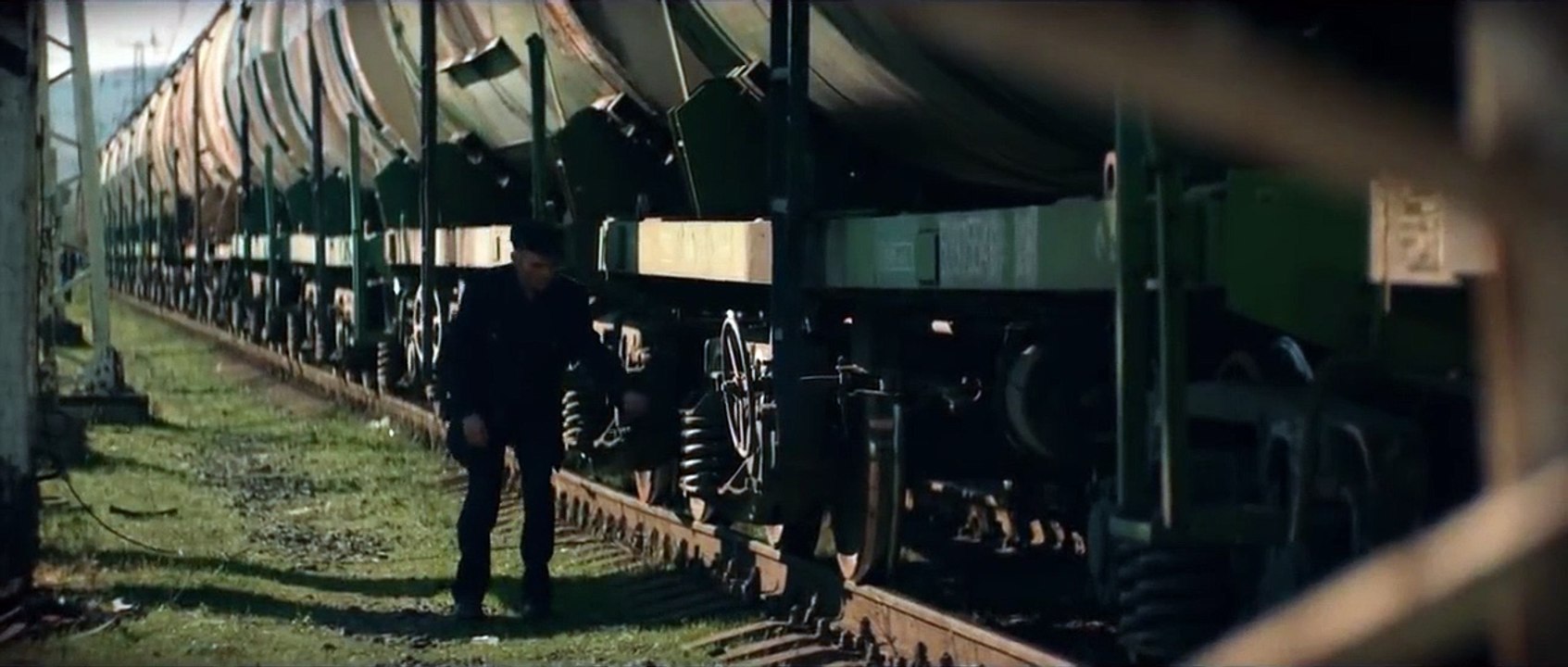 The Bra Tráiler VO