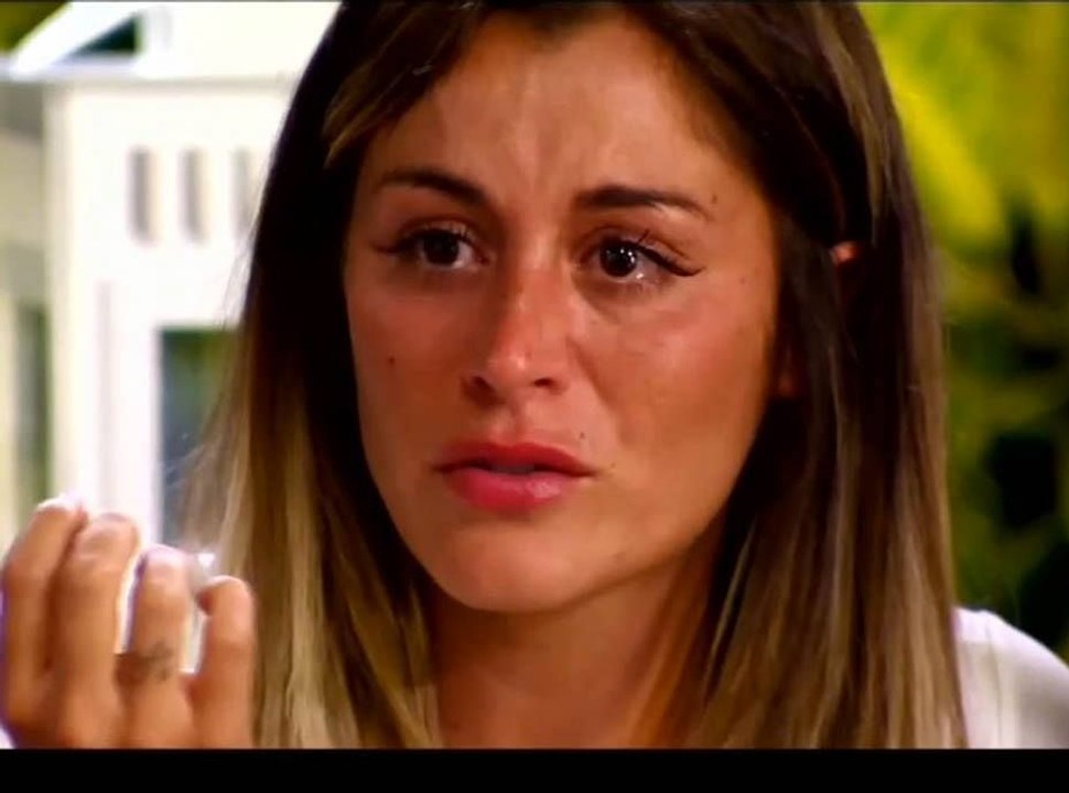 Anaïs Camizuli dit stop à la télé-réalité : "Je laisse ma place aux autres"