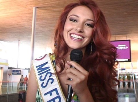 Exclu video : Delphine Wespiser (Miss France 2012) : J'ai très envie de remporter le titre de Miss Monde !