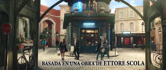 Una librería en París Tráiler