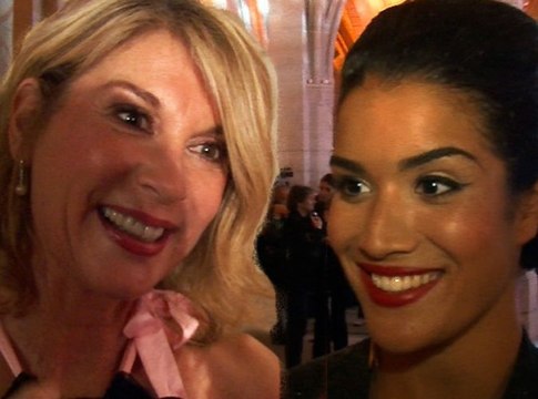 Exclu vidéo: Sabrina Ouazani, Audrey Pulvar, Michèle Laroque voient la vie en rose...