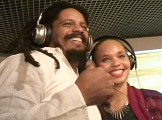 Exclu vidéo : Ruby de The Voice très émue devant le fils de Bob Marley !